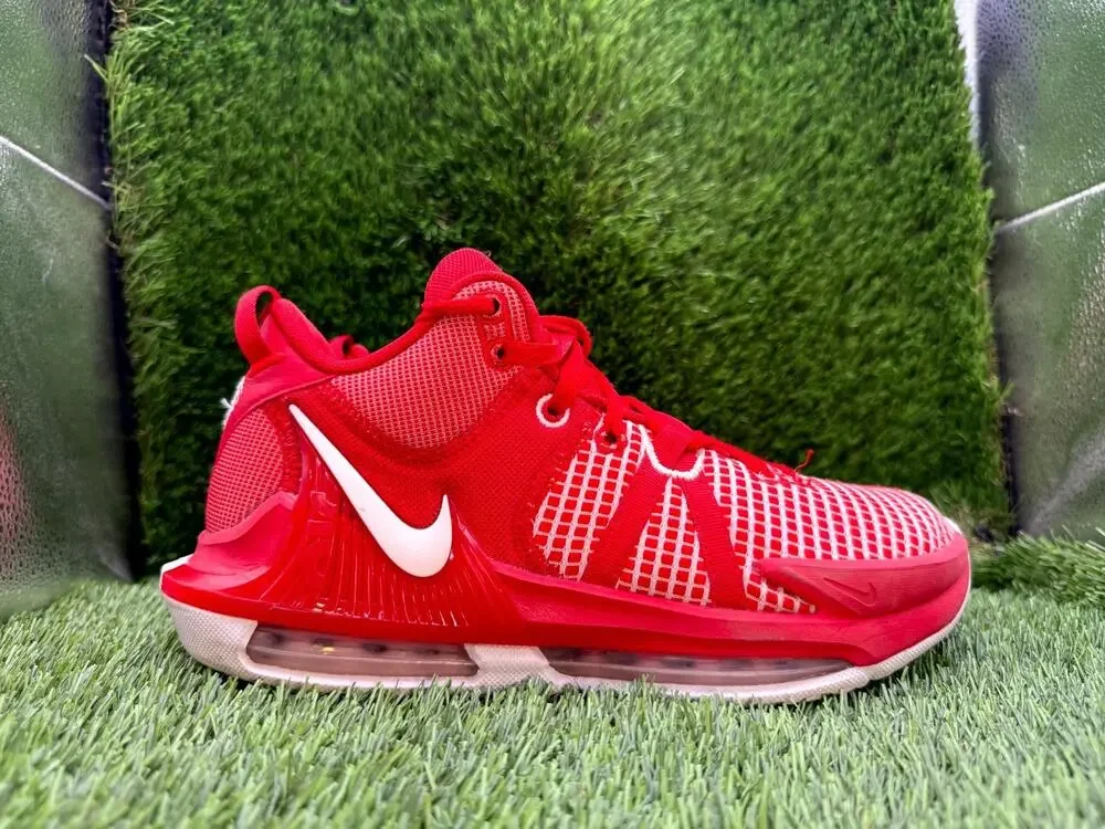 Nike LeBron Witness 7 TB DZ3299-600 Athletic Sneaker Men's 7.5 Red Mesh Sports